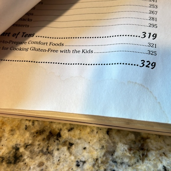 2 Gluten Free cookbooks - Picture 7 of 7